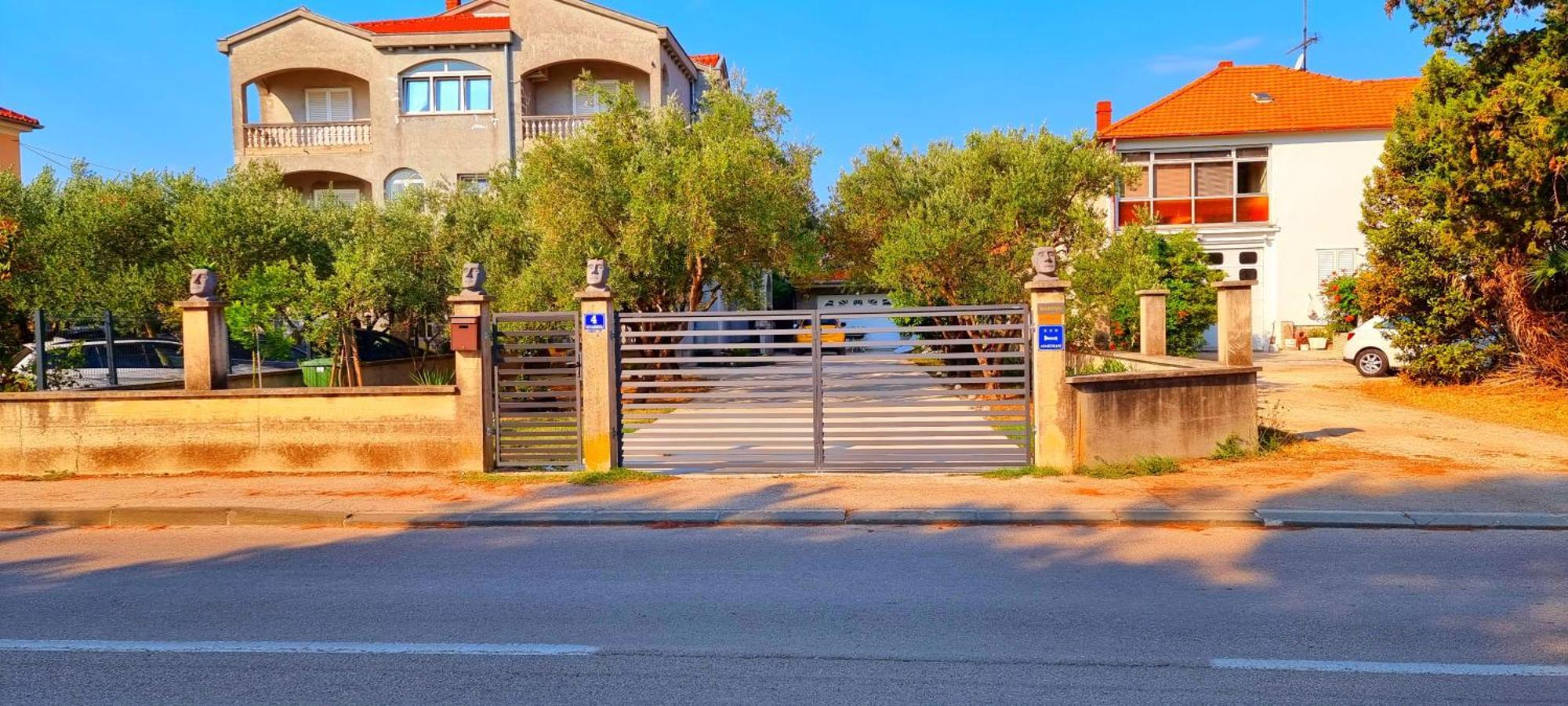 Apartments Las Cabezas Zadar Exterior photo